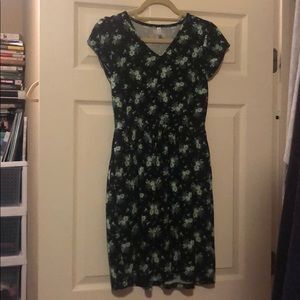 Floral pattern honey and lace xs Windsor NWT